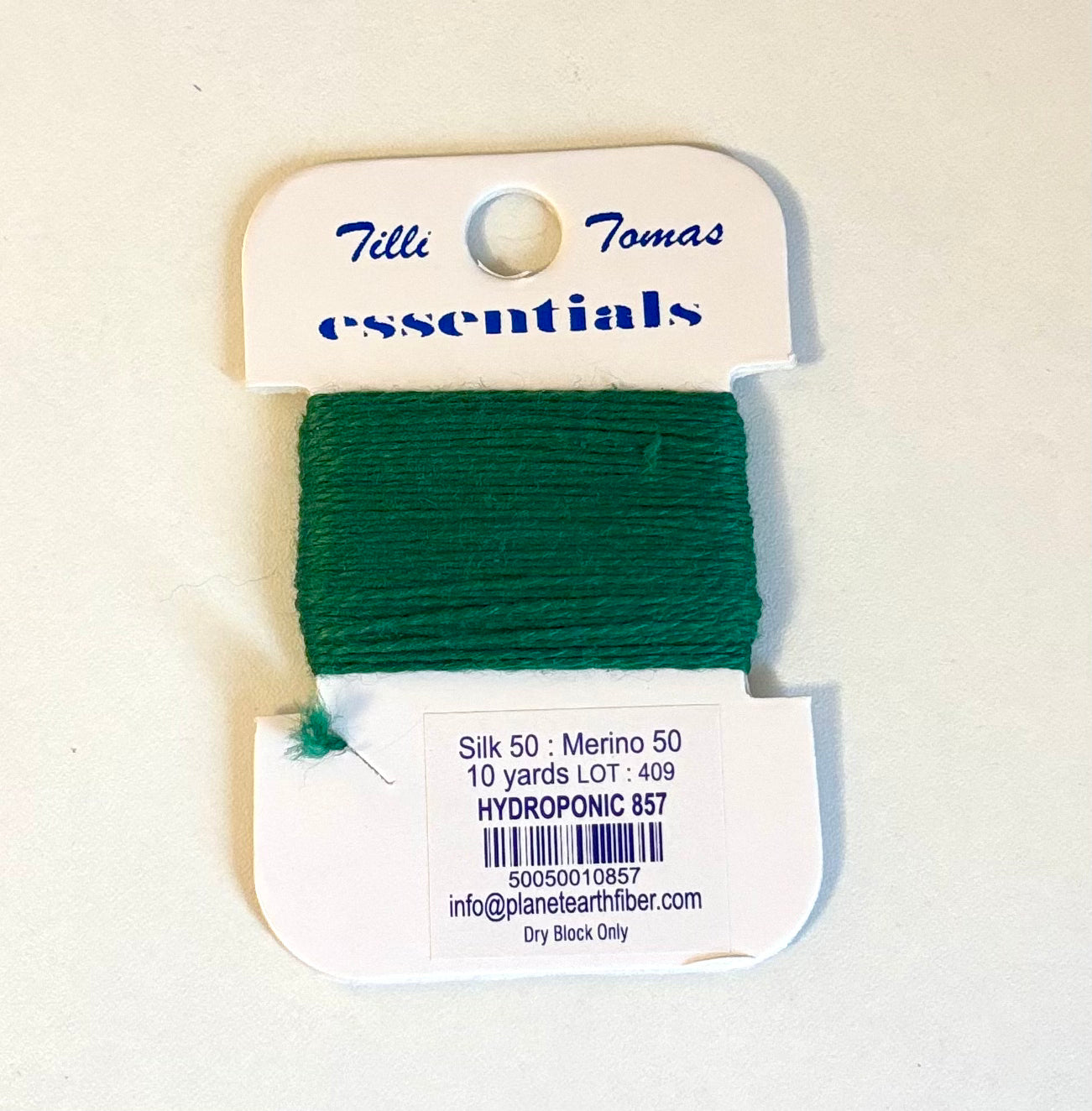 Essentials - Green